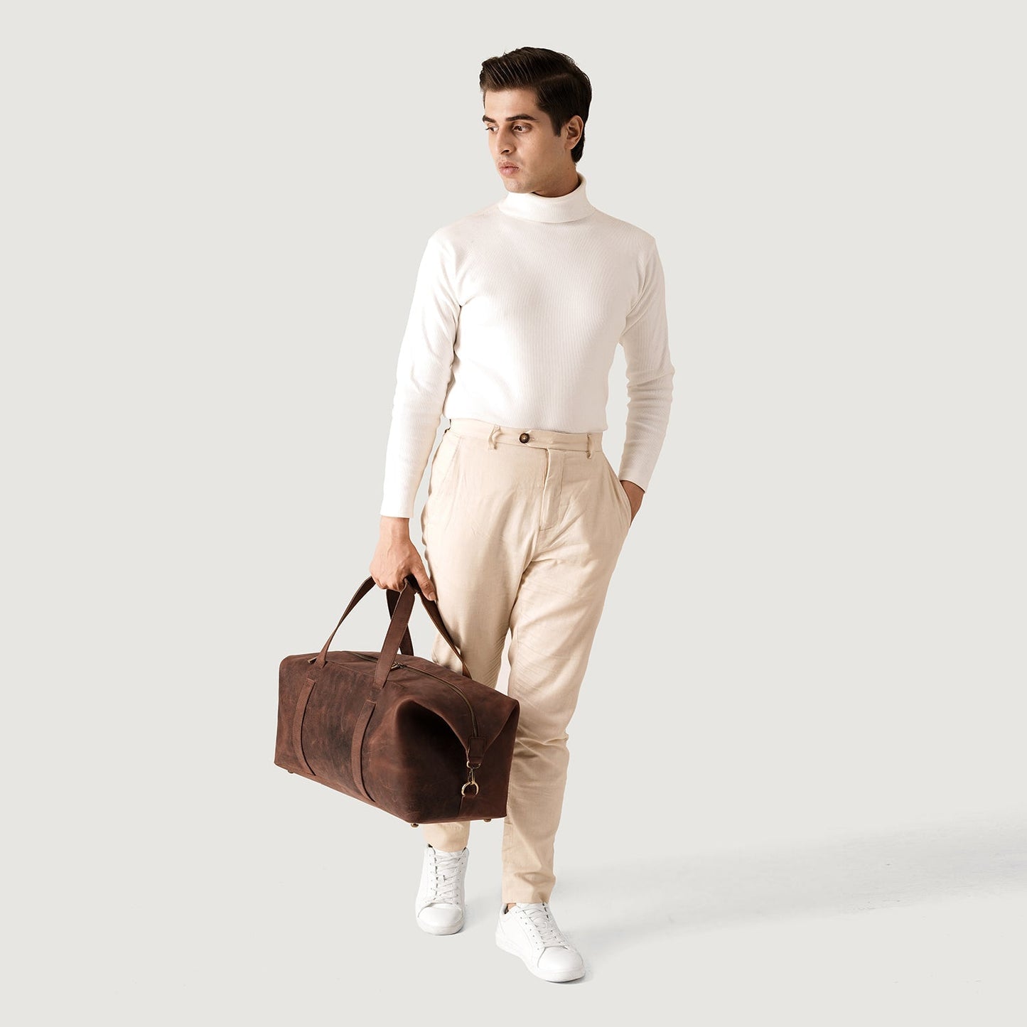 The Dale Duffle Vintage Distressed Brown Leather