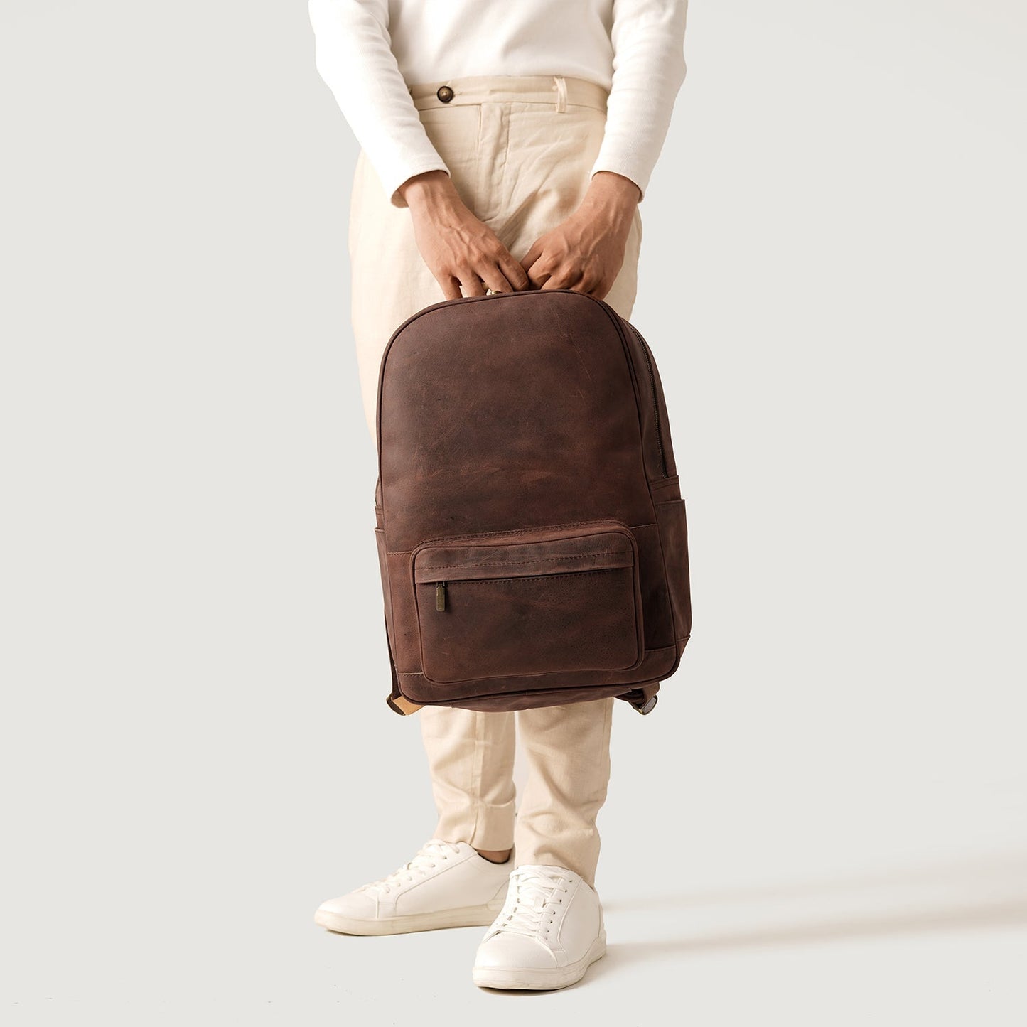 The Philos Vintage Distressed Brown Leather 